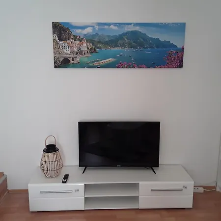Weiland Apartment *